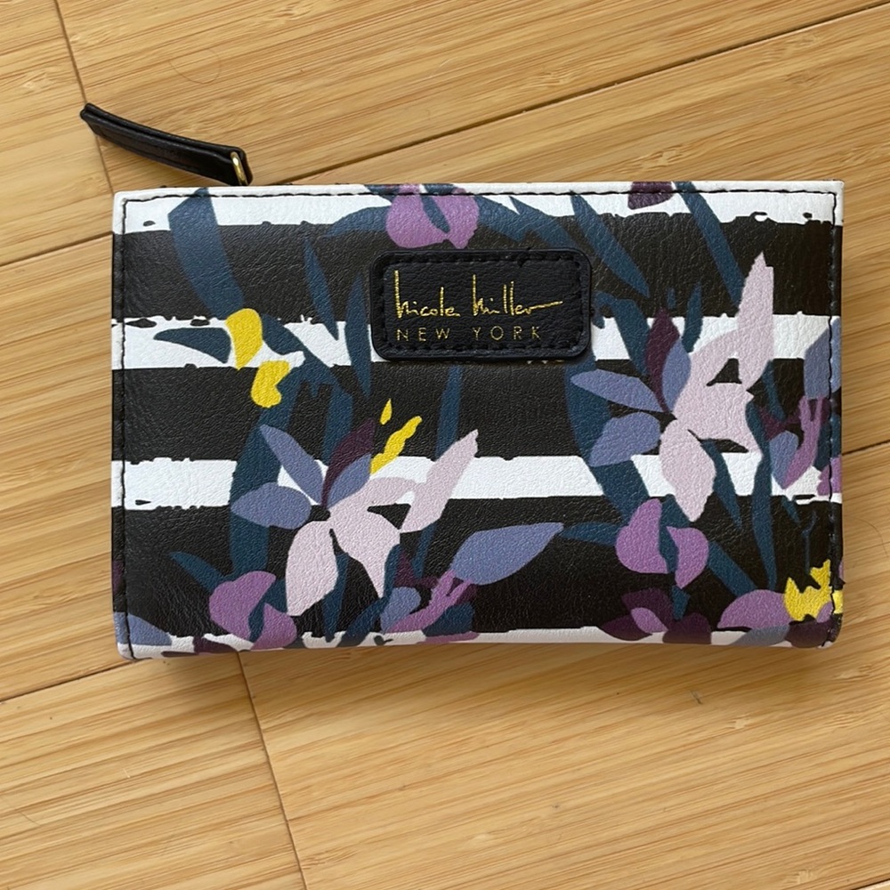 Nicole Miller New York wallet
